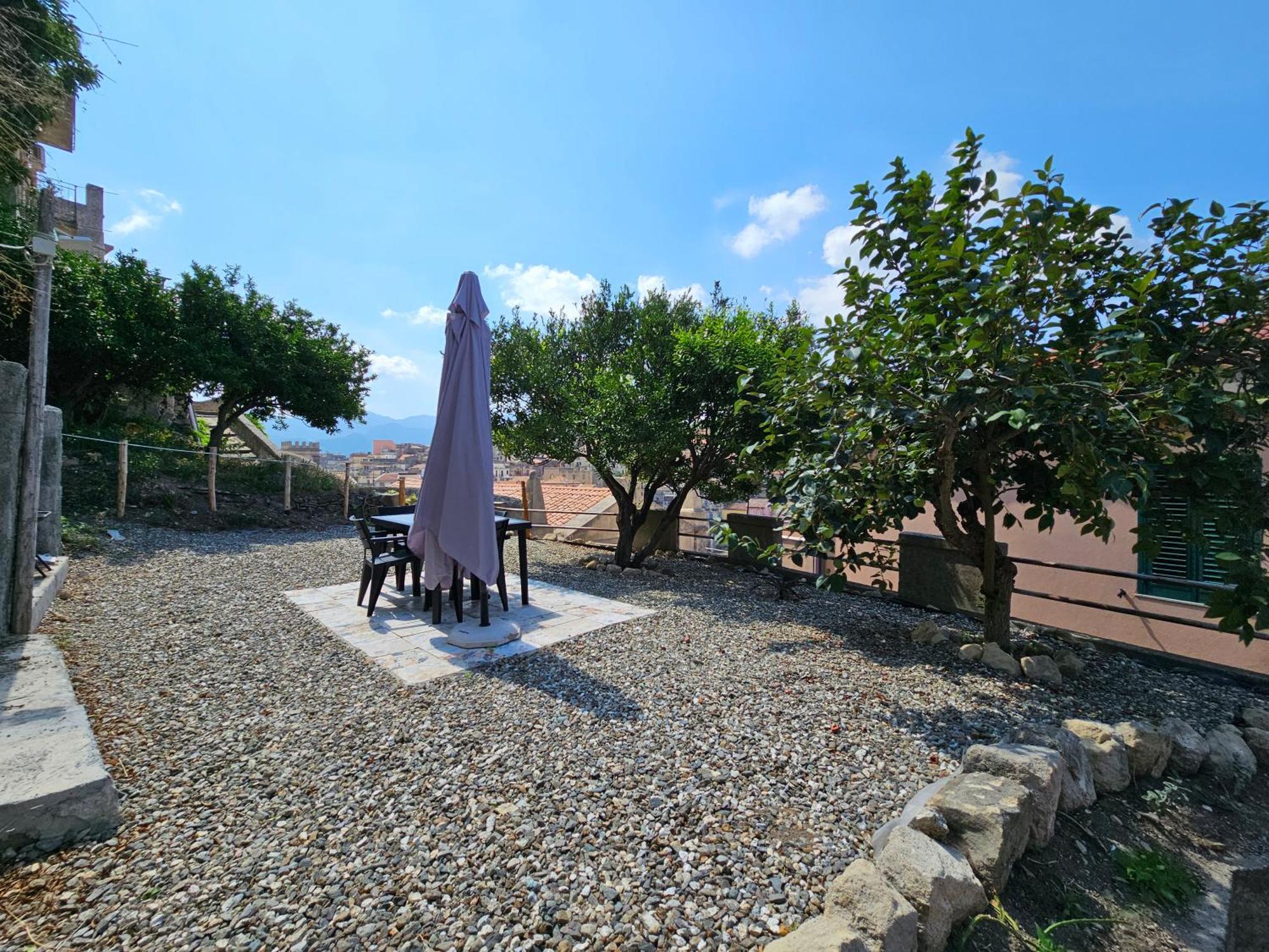Portaterra - Spaziosa Casa Con Bella Vista E Giardino Monforte San Giorgio Exterior foto